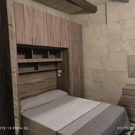 Birgu'S Central Traditional Apartment Exterior photo